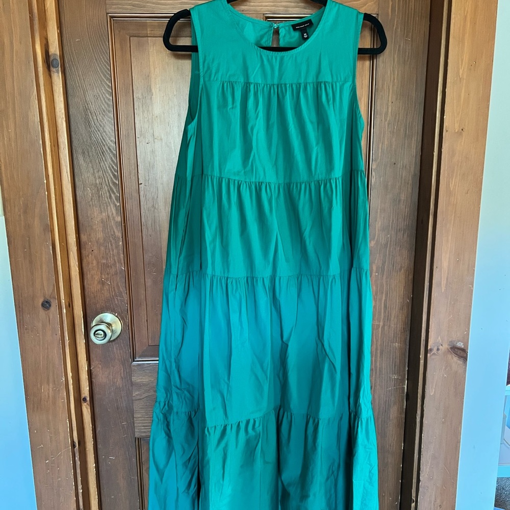 Target Who What Wear Kelly green maxi dress.